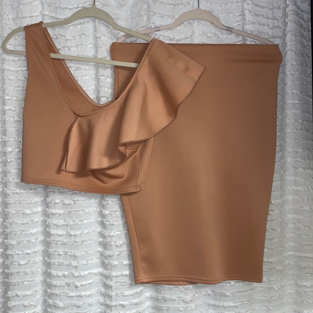 Peach 2 piece set
